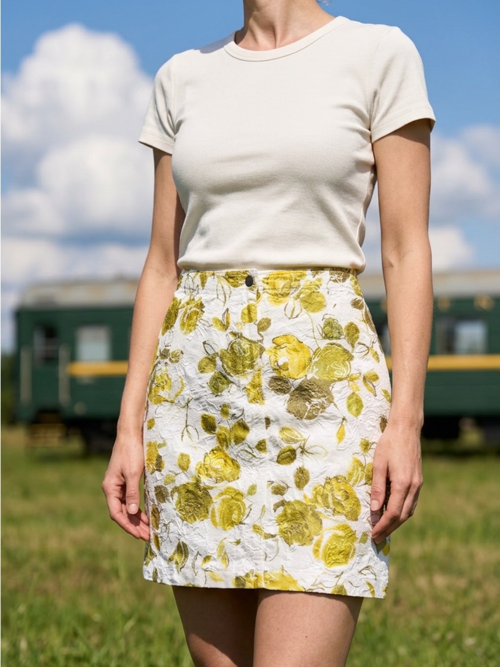 Susan Bristol Yellow White Fitted Zipper Floral Textured Cotton Mini Skirt-8